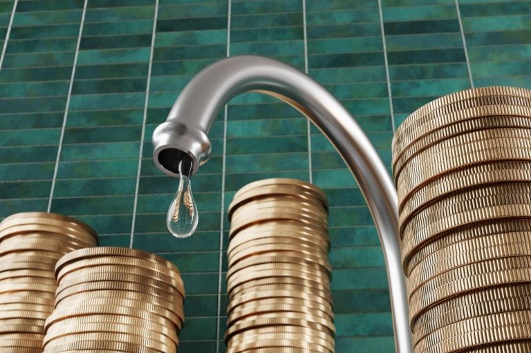 Financial Benefits of Water Conservation for SMEs | Allianz
