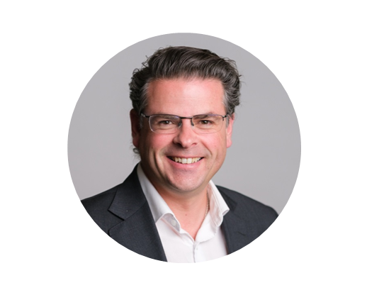 carlos-de-la-cruz-echaniz